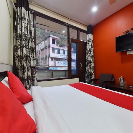 Oyo 28027 Hotel Dhruv Mandi Εξωτερικό φωτογραφία