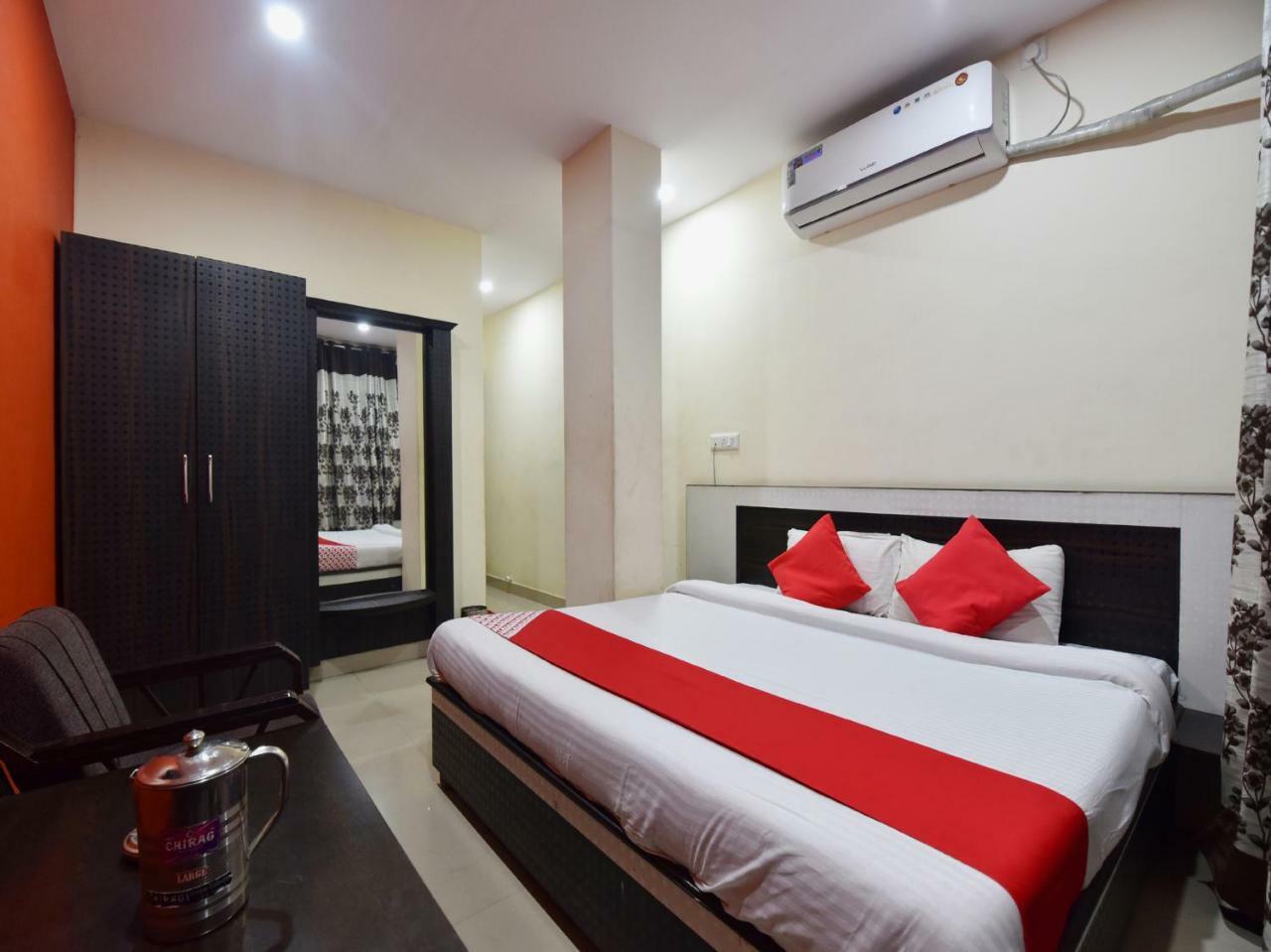 Oyo 28027 Hotel Dhruv Mandi Εξωτερικό φωτογραφία